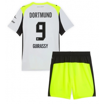 Billige Fotballdrakt Borussia Dortmund Serhou Guirassy #9 Replika Bortedraktsett Barn 2025-26 Kortermet (med bukser)
